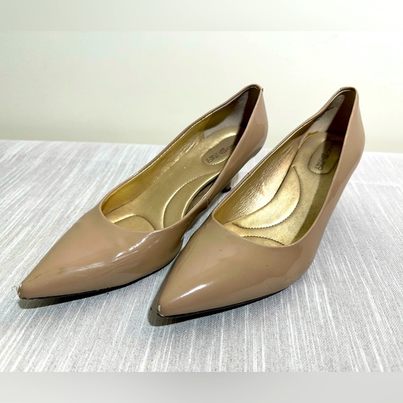 Bandolino Pumps, women's size 7.5 - Picture 1 of 6